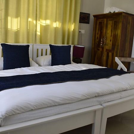 Bir High Hotell Eksteriør bilde