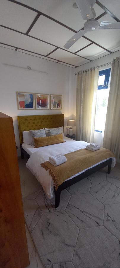 Bir High Hotell Eksteriør bilde